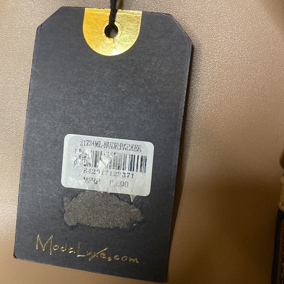 NWT! Moda Luxe Parker Vegan Leather Backpack in Nude - Picture 5 of 8